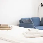 Freddie's Nest Апартаменти